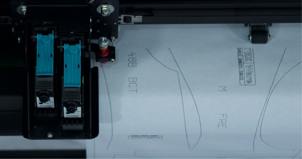 plotter-tex-black-j-185-conectividade